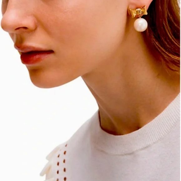 Kate Spade All Wrapped Up Pearl Bow Earrings